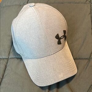 Under Armour Light Gray Baseball Cap